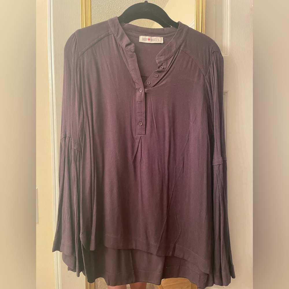 Buddy Love basics top